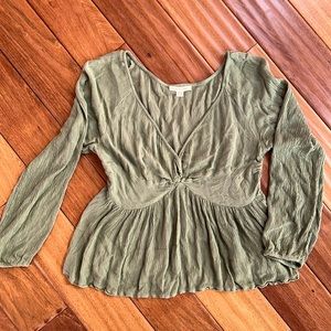 American Eagle Sage Green Babydoll Shirt, Size Medium
